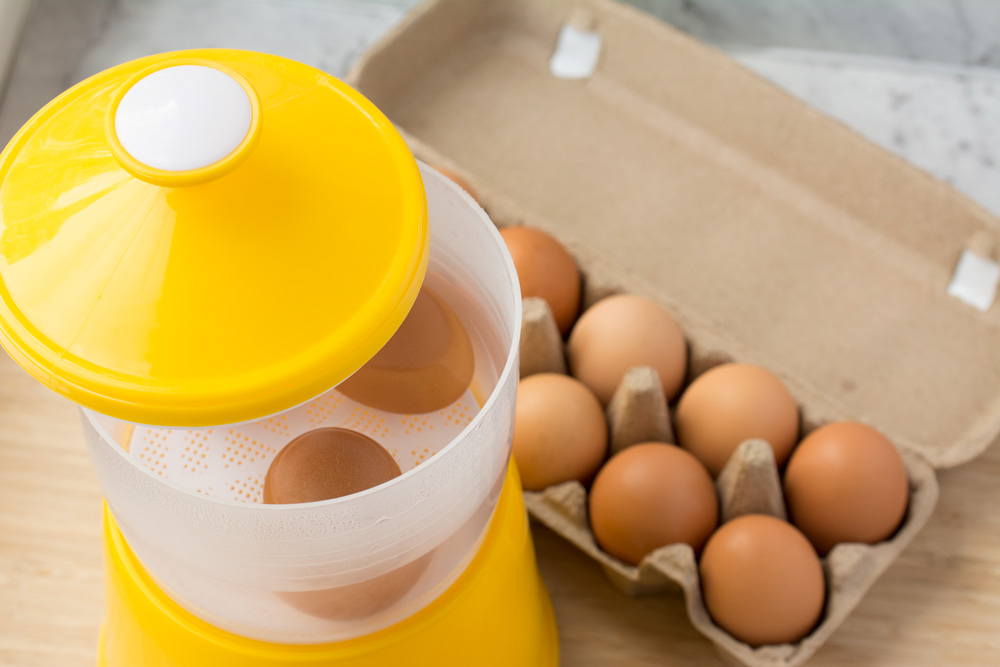 The amazing half-boiled eggs cooker