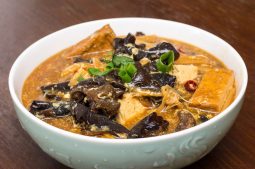 Hot and Sour Soup (Suan La Tang)