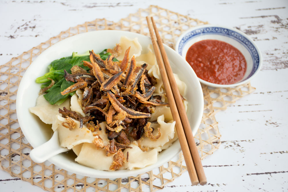 Malaysian Hand-Torn Noodles (Hand-Torn Pan Mee) | Asian Inspirations