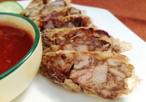 Five-spice Meat Rolls (Ngoh Hiang Lobak)
