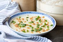 Chinese Steamed Eggs (Sui Tan)