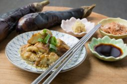 Grilled Japanese Eggplant (Yaki Nasu)