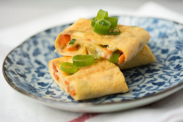 Korean Egg Rolls (Gyeran Mari) | Asian Inspirations