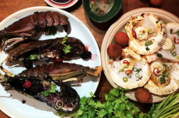 BBQ Mulberry Moreton Bay Bugs and Lychee Scallops