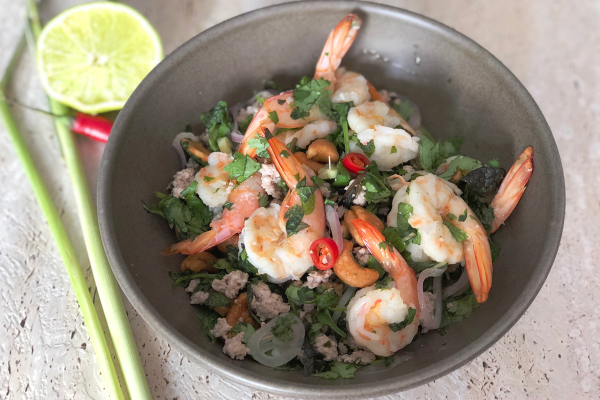 Yum Takrai (Thai Lemongrass Salad) | Asian Inspirations