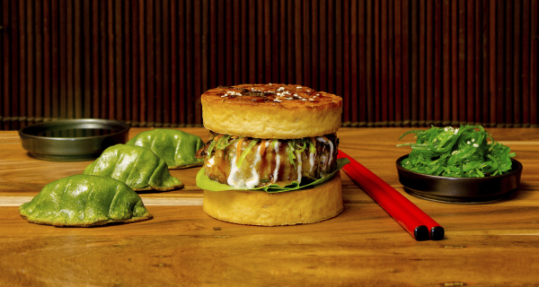 Okonomiyaki Tofu Burger Set