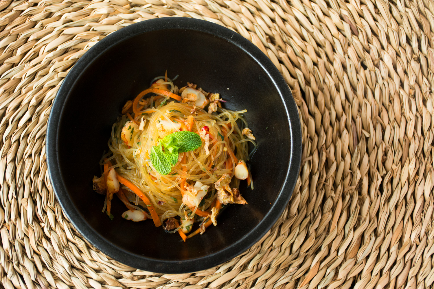 Rice Vermicelli Salad Noodles Cooking Guide Asian Inspirations