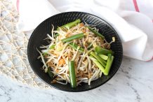 Bean Sprouts with Salted Fish