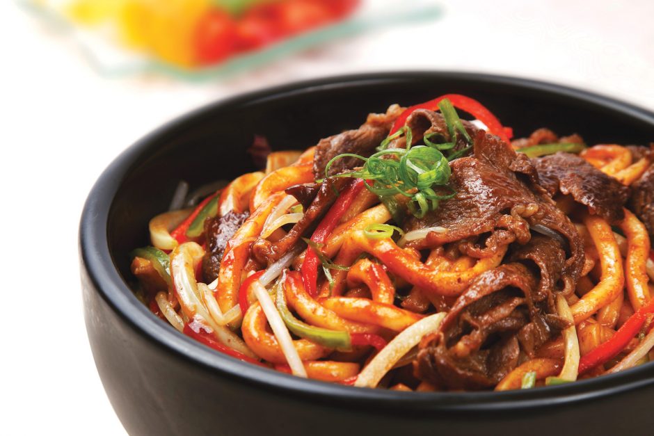 Stir Fried Shanghai Noodles with Beef and Capsicum Asian Inspirations
