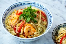 Shortcut Singapore Noodles