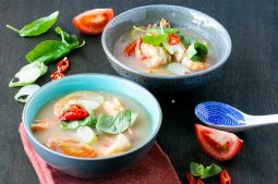 Sour Soup with Prawns (Canh Chua Tom)