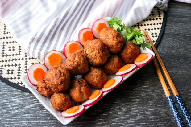 Hokkien Style Fried Pork Meatballs (Soh Bak Ngee)