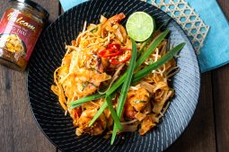 pad thai stir fried noodles with prawns recipe by Asian Inspirations