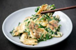 Chinese Chives Omelette