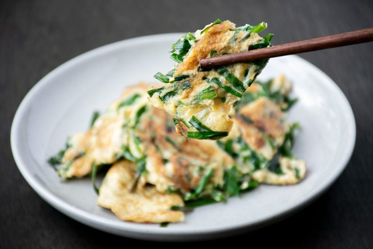 Chinese Chives Omelette | Asian Inspirations