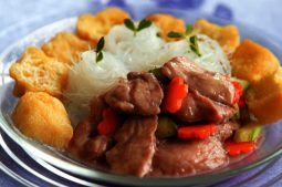 Steamed Chicken with Fine Shrimp Sauce