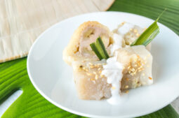 Grilled Banana Wrapped in Sticky Rice (Chuoi Boc Nep Nuong)