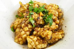 Stir-Fried Squid with Black Bean Sauce
