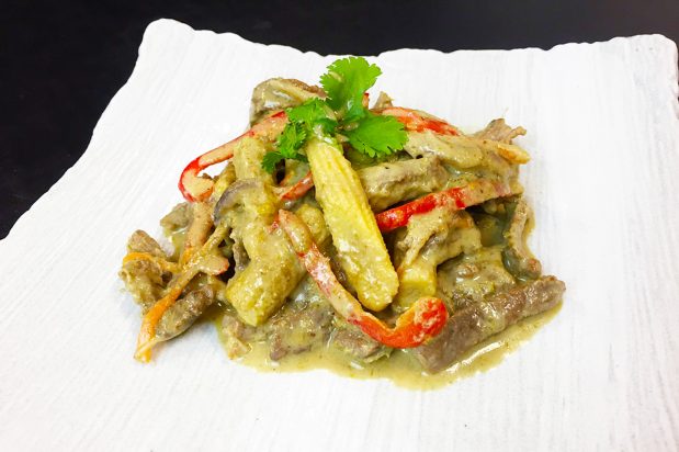 Stir-fried Beef with Green Curry