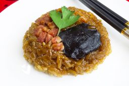Glutinous Rice with Diced Chinese Pork Sausage