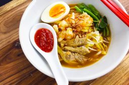 Prawn Noodle (Mee) Soup