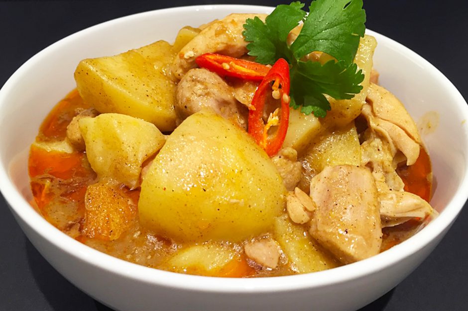 Malaysian Chicken Curry | Asian Inspirations