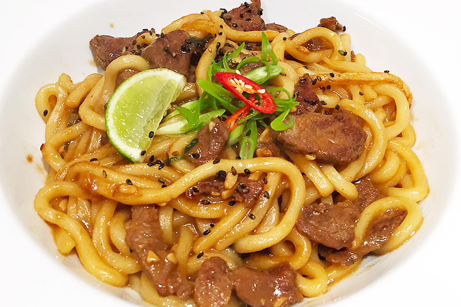 Stir Fried Beef And Udon Noodles Asian Inspirations