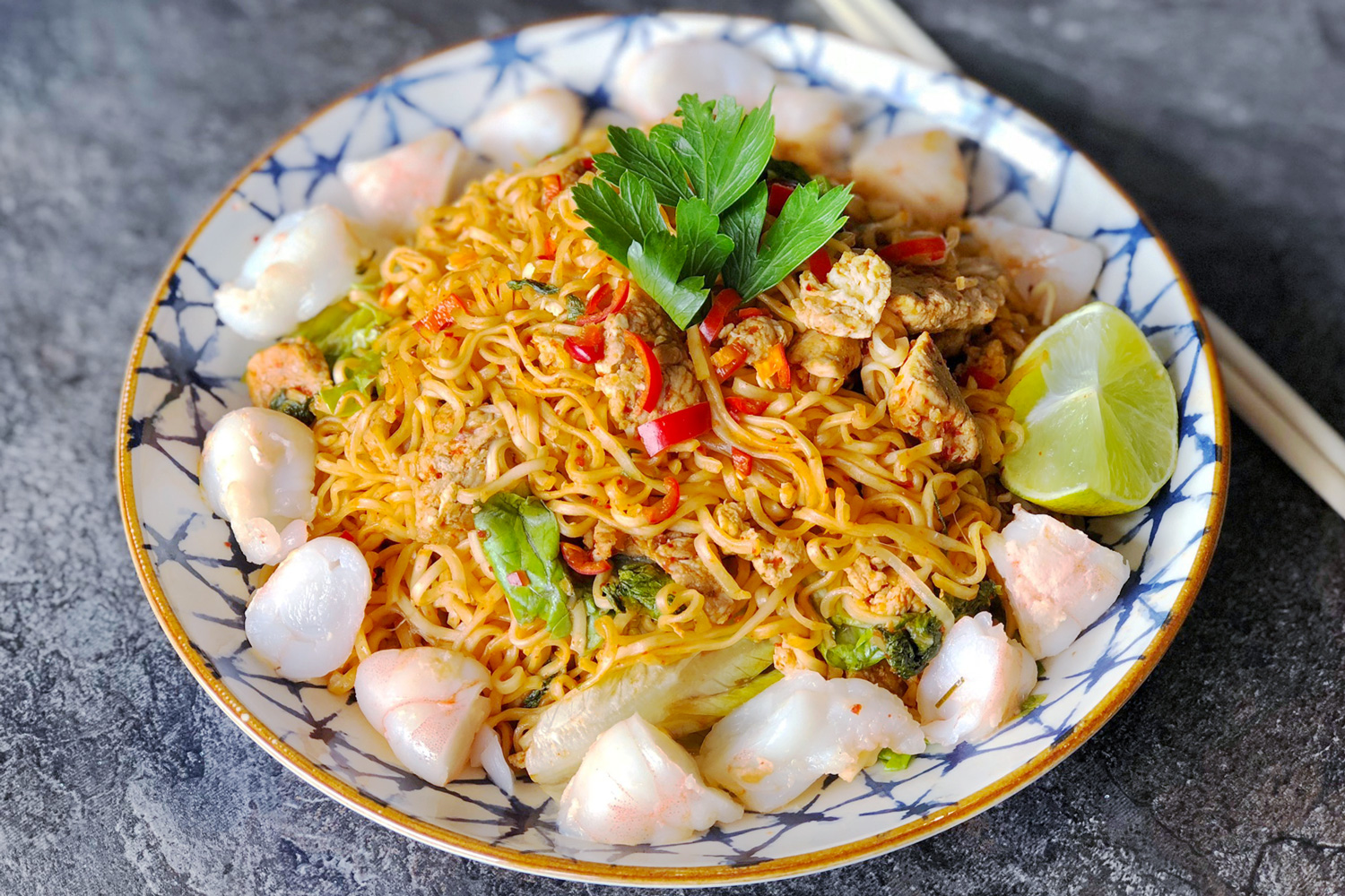 Mama Thai Instant Noodles: Pork