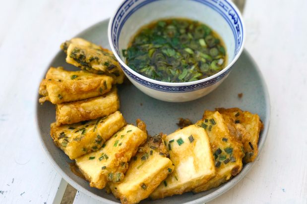 Pan Fried Tofu with Egg and Chives