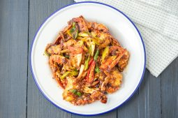 Thai Stir-Fried Chilli Crab (Poo Pad Namprik Phao)