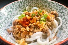 Noodles with Minced Meat and Preserved Radish