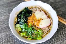 Japanese New Year's Eve Noodles (Toshikoshi Soba)