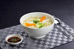 Knife Cut Noodle Soup (Kalguksu)