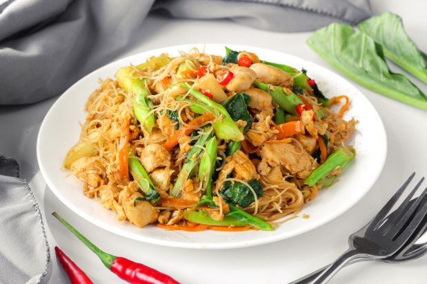Homestyle Fried Rice Vermicelli (Bee Hoon)
