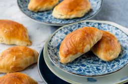 Mum's Curry Puffs