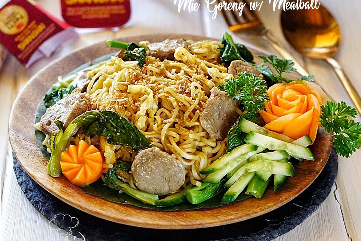  Mie Goreng  with Meatballs Asian Inspirations
