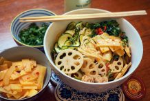 Mixed Veggie Noodle Bowl with Chilli Oil Bamboo Slices