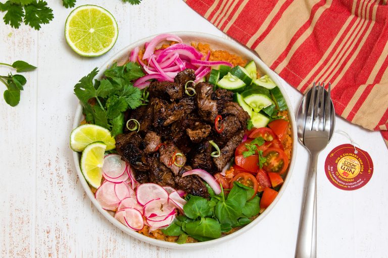 Vietnamese Shaking Beef with Pickled Onion &amp; Tomato Fried Rice (Bo Luc ...