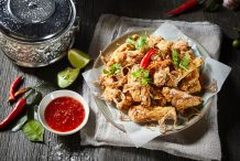 Thai Style Chicken Wings (Peek Gai Tord Nam Pla)