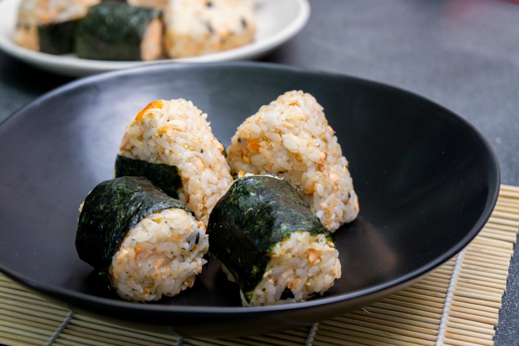 Salmon Flake Onigiri (Salmon Rice Ball) | Asian Inspirations