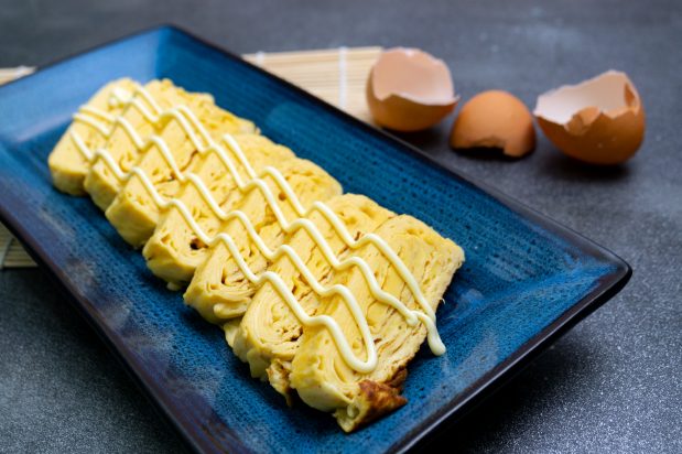 Tamagoyaki (Japanese Egg Omelette)