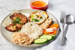 Vietnamese Broken Rice with Grilled Pork (Com Tam)