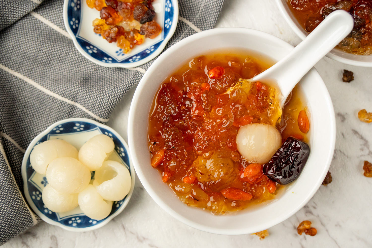 Peach Gum Dessert Soup Asian Inspirations,Nyjer Seed Feeder