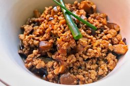 Braised Mushroom and Meat Sauce