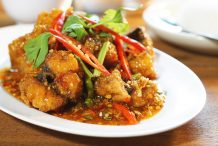 Fried Fish with Sweet Chilli Sauce