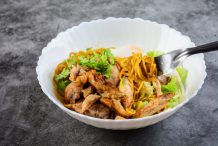 Hoisin Chicken with Instant Noodles