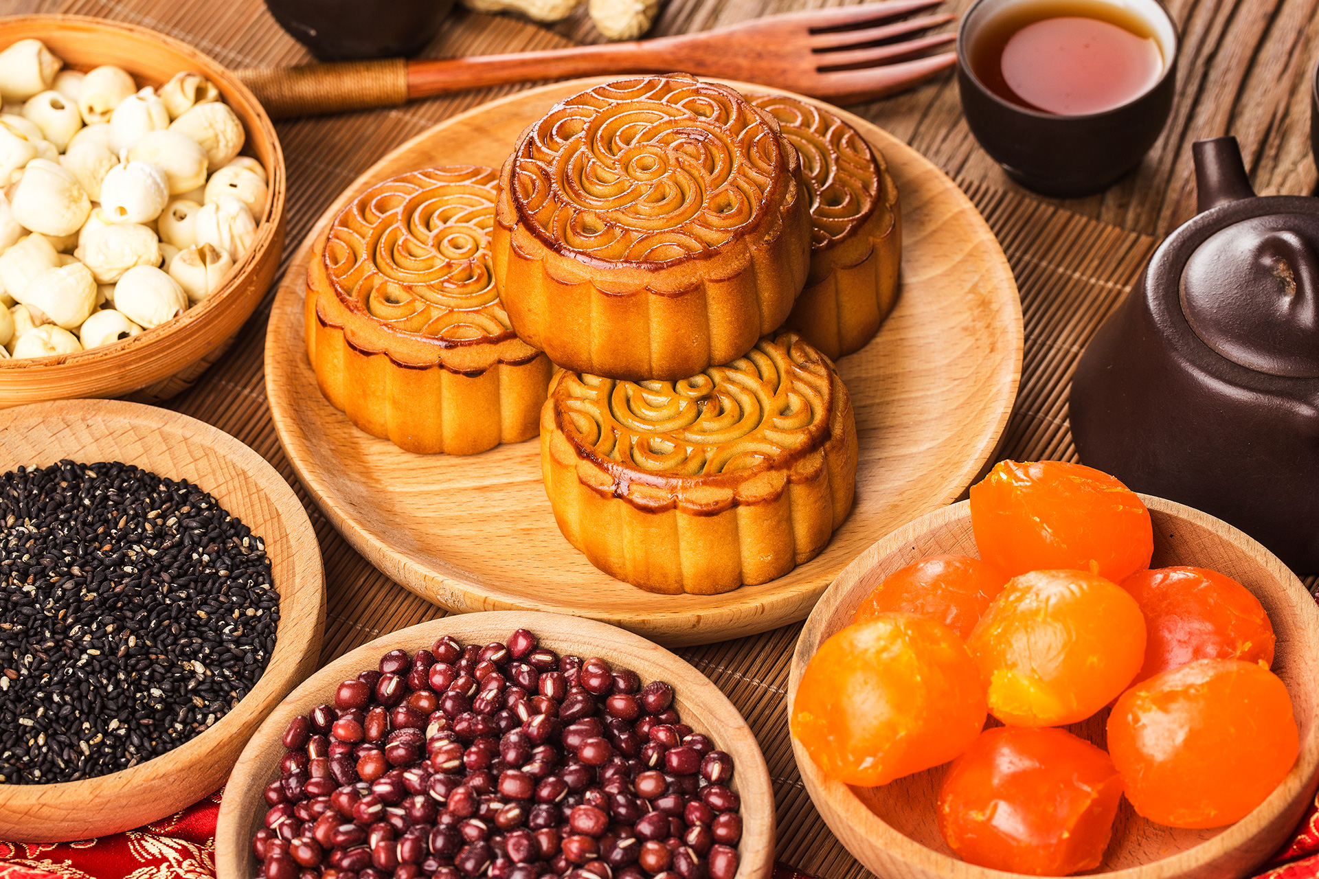 All Yummy Mooncakes For You to Enjoy Asian Inspirations