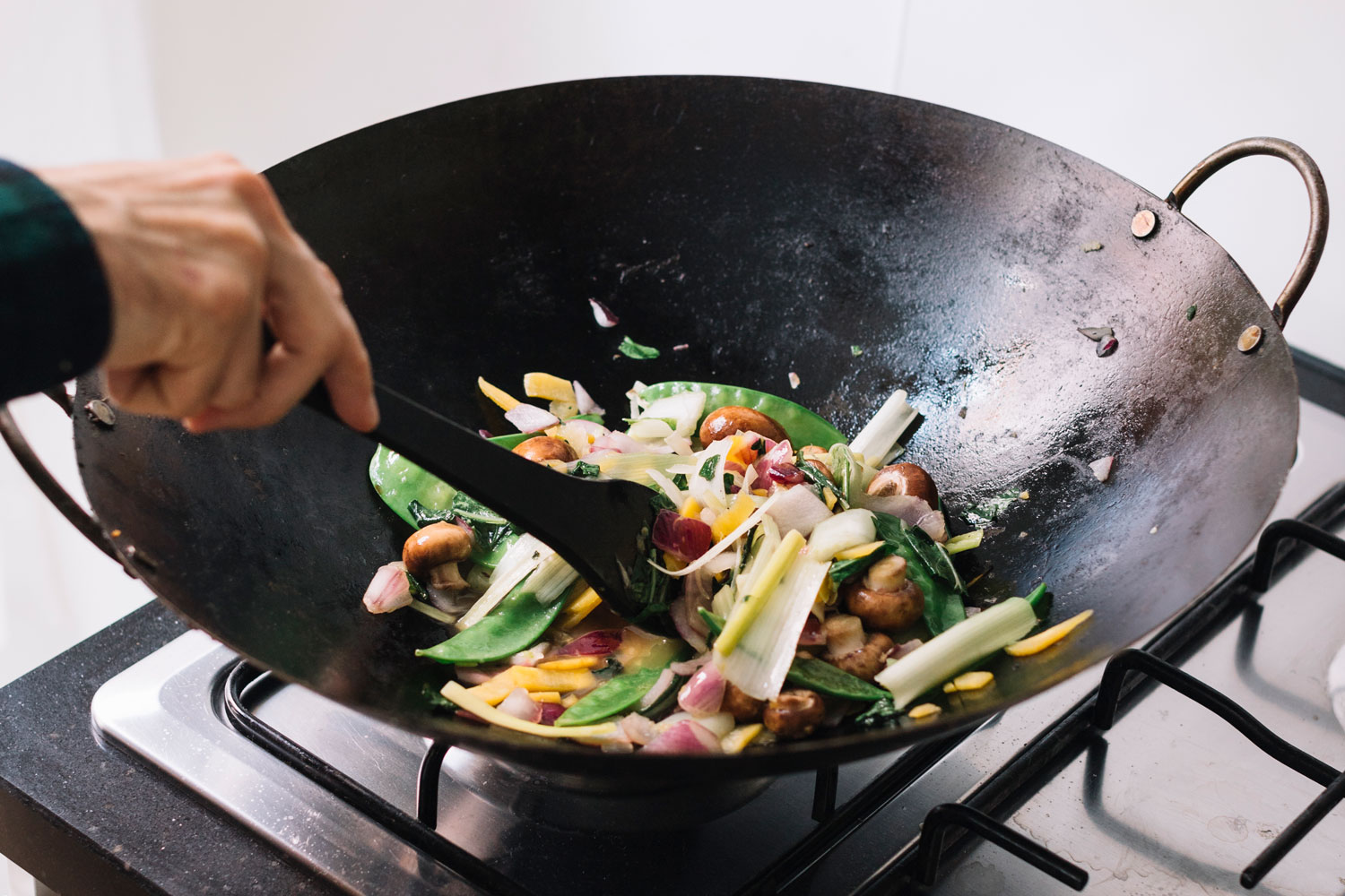 why is my wok peeling