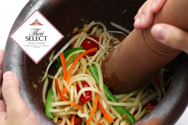 6 Techniques of Authentic Thai Cooking | Asian Inspirations