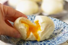 Salted Egg Yolk Custard Bao (Liu Sha Bao)